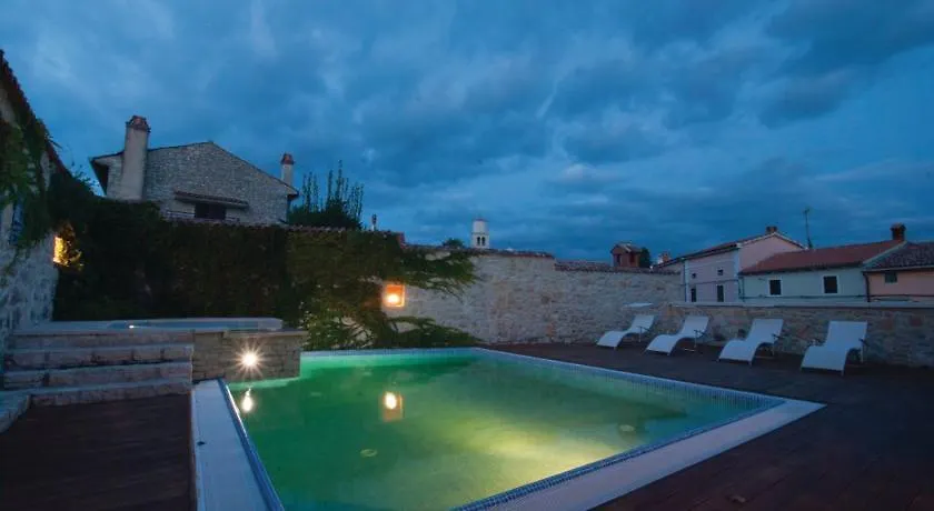 Holiday Home Vizinada Villa