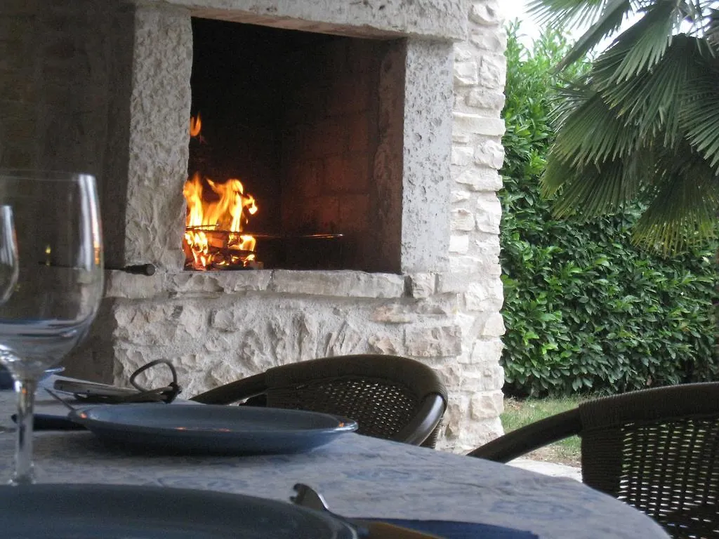 Villa Holiday Home Vizinada Croatia